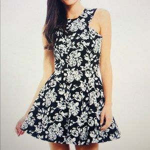 AX Paris Kick Outer Skater Dress